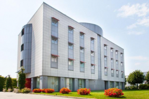 Гостиница Hotel Senator  Горгонцола